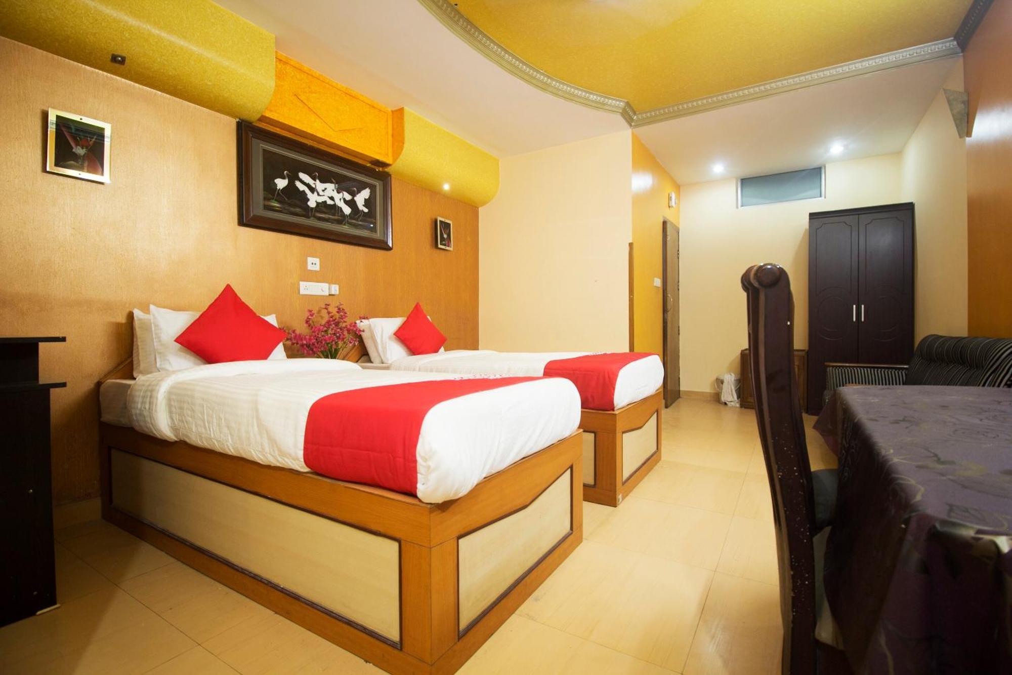 Hotel O Golden Moments Siliguri Zewnętrze zdjęcie