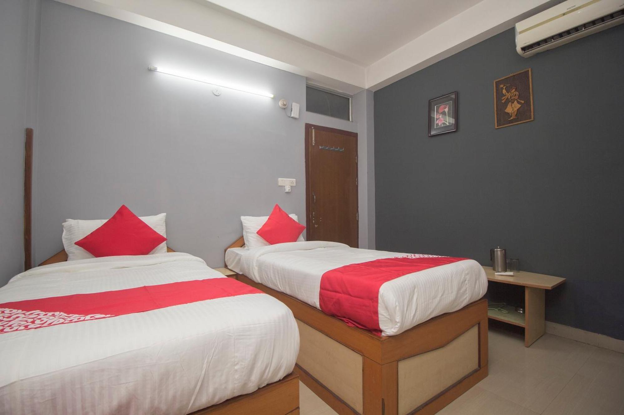 Hotel O Golden Moments Siliguri Zewnętrze zdjęcie