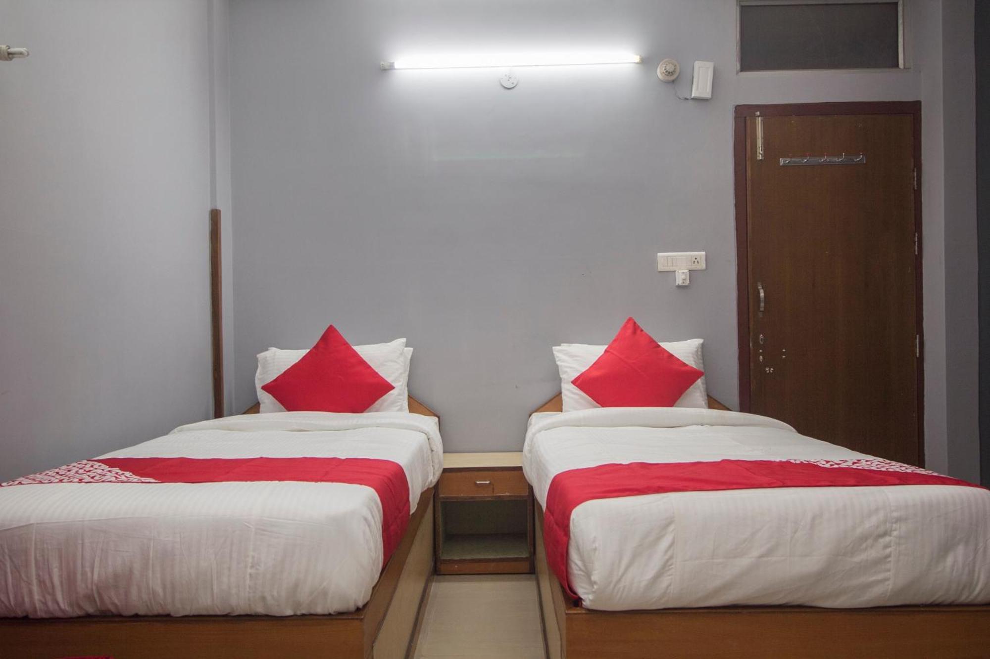 Hotel O Golden Moments Siliguri Zewnętrze zdjęcie